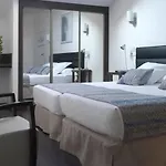 Hotel Rosario Ii, Edificio Moderno Ribadesella