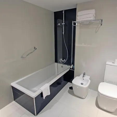 Rosario Ii, Edificio Moderno فندق