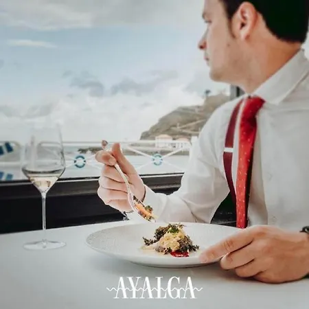 فندق Rosario Ii, Edificio Moderno ريباذيسييّا