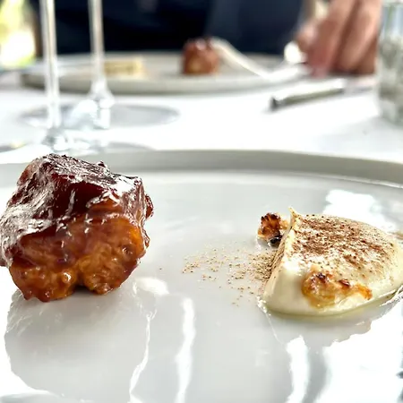 فندق Rosario Ii, Edificio Moderno