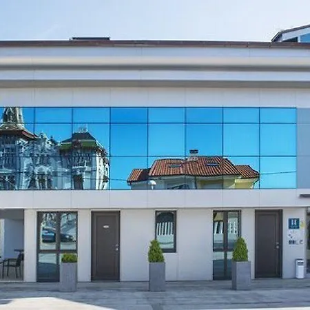 فندق Rosario Ii, Edificio Moderno 4*