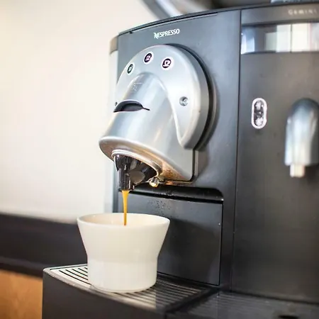 فندق Rosario Ii, Edificio Moderno