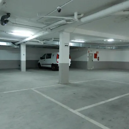 فندق Rosario Ii, Edificio Moderno ريباذيسييّا