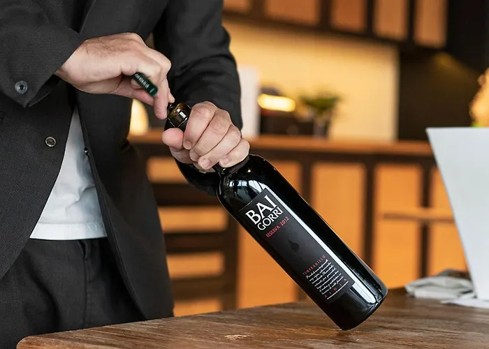 Hotel Rosario Ii, Edificio Moderno