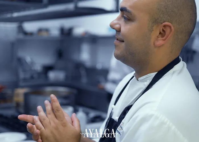 Hotel Rosario Ii, Edificio Moderno