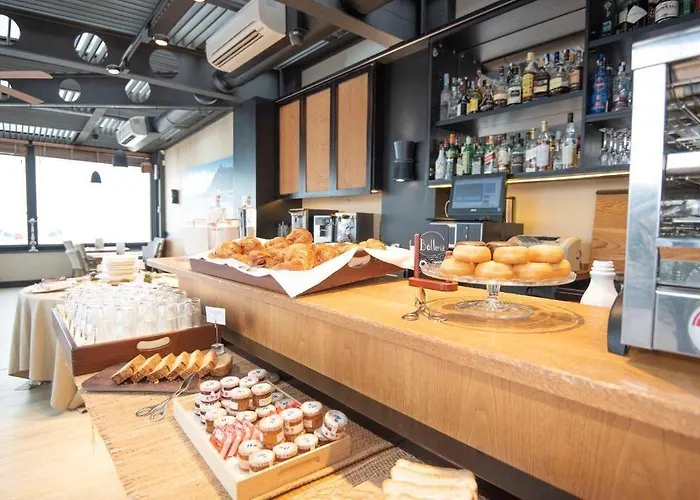 Rosario Ii, Edificio Moderno Ribadesella