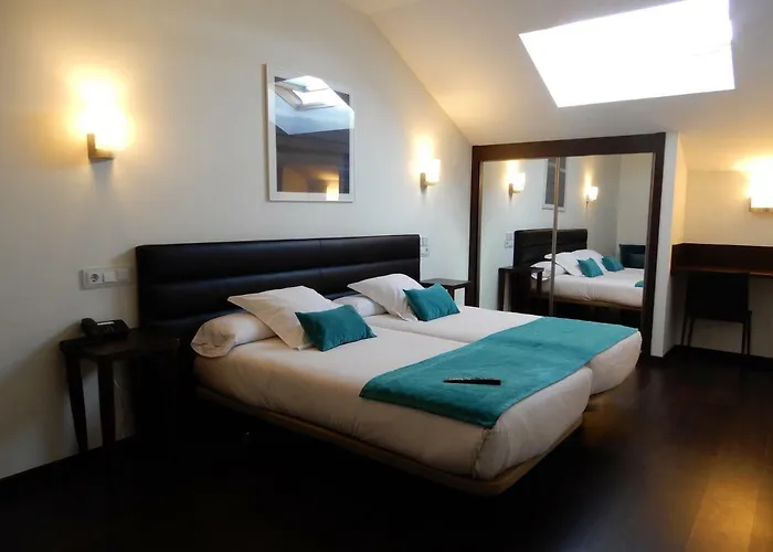 Rosario Ii, Edificio Moderno ريباذيسييّا