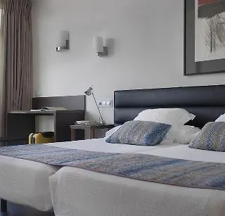 ホテル Rosario Ii, Edificio Moderno