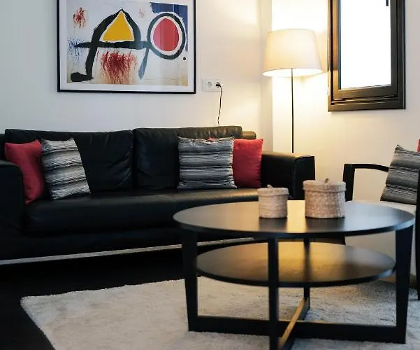 Hotel Rosario Ii, Edificio Moderno