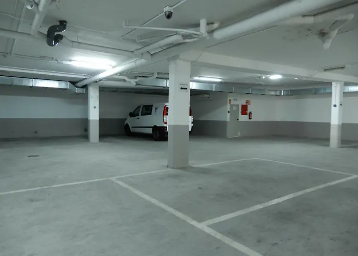 Hotel Rosario Ii, Edificio Moderno Ribadesella